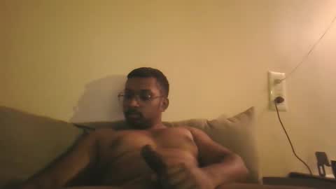 chennaibull1011 online show from April 3, 2026, 9:02 pm