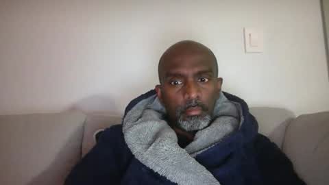 chenthu1979 online show from March 28, 2026, 11:10 am