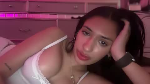 cherliecarmen online show from January 29, 2025, 10:43 pm