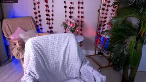 Snapshot of cherrie_sherry chatting on February 14, 2026, 3:31 pm Sherry online show from February 14, 2026, 3:31 pm