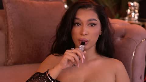 Cherry online show from April 4, 2026, 6:05 pm