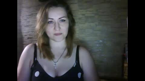 cherry04383 online show from March 13, 2026, 3:02 am