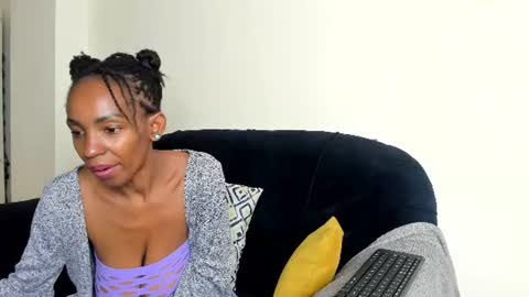 Snapshot of cherry_falls chatting on June 11, 2026, 7:06 am cherry_falls online show from June 11, 2026, 7:06 am
