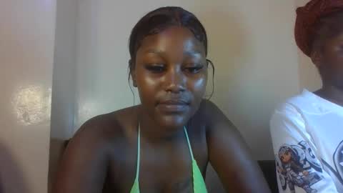 Snapshot of cherry_muffinn chatting on October 29, 2025, 5:53 am Goddess online show from October 29, 2025, 5:53 am