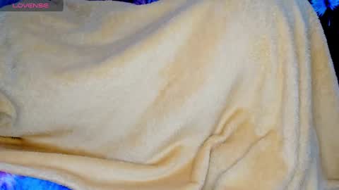 Mia online show from January 3, 2025, 6:55 am