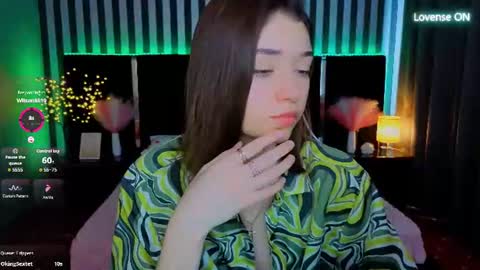 Snapshot of cherry_wipe chatting on June 22, 2026, 1:08 pm Cherry Wipe online show from June 22, 2026, 1:08 pm