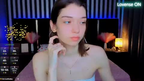 Snapshot of cherry_wipe chatting on June 30, 2026, 6:25 am Cherry Wipe online show from June 30, 2026, 6:25 am