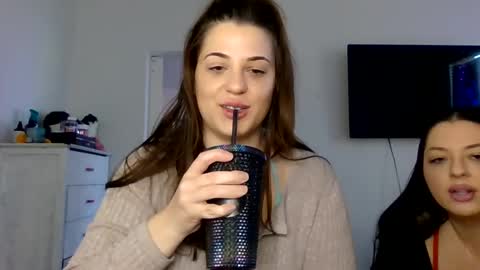 Cherry online show from February 11, 2025, 9:03 pm