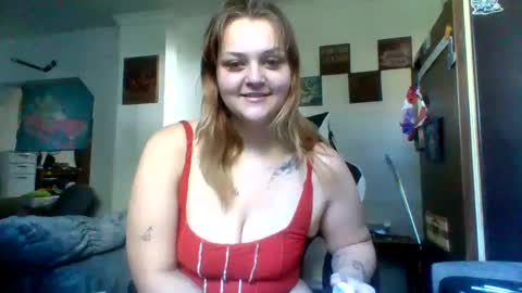 Snapshot of cherrybomb454 chatting on October 8, 2025, 7:44 pm cherrybomb454 online show from October 8, 2025, 7:44 pm