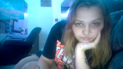 Snapshot of cherrybomb454 chatting on November 11, 2025, 3:23 pm cherrybomb454 online show from November 11, 2025, 3:23 pm