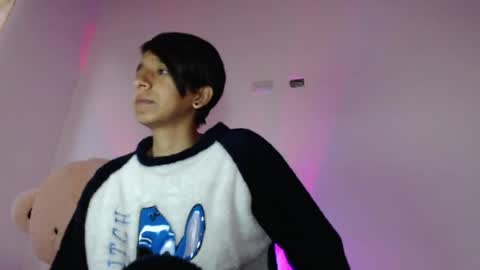 cherrybombsweet online show from April 19, 2026, 10:36 am