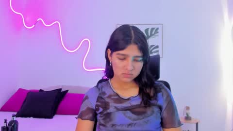 C H E R R Y online show from October 16, 2025, 11:11 am