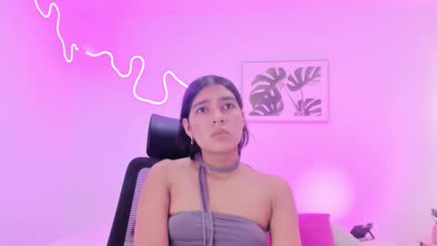 C H E R R Y online show from November 2, 2025, 11:34 am