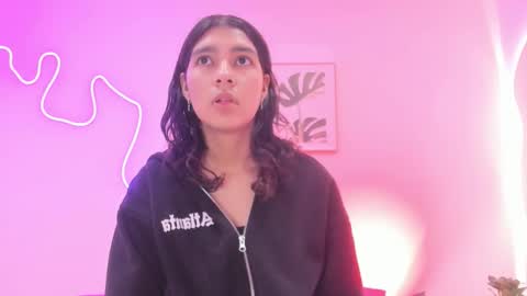 C H E R R Y online show from November 6, 2025, 11:44 am