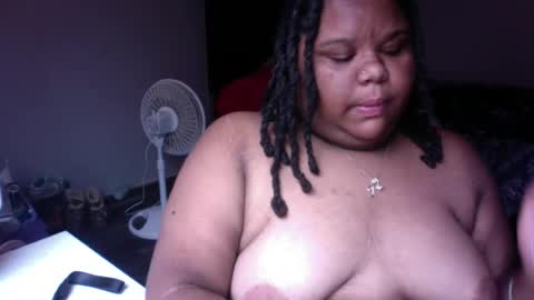 cherryg6rl online show from July 13, 2026, 8:22 pm