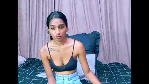 leah online show from December 31, 2024, 5:11 am
