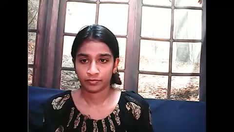 leah online show from February 5, 2025, 5:41 am