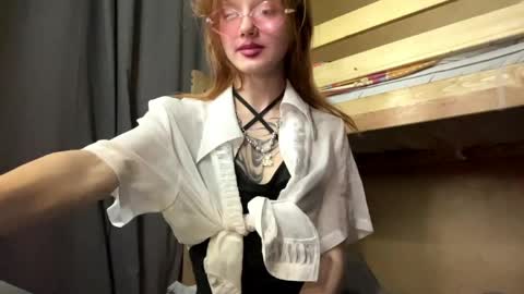 Nika online show from May 17, 2026, 3:15 am
