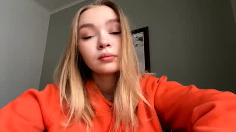 Lei online show from December 18, 2025, 3:23 am