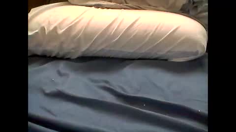 Snapshot of cherryloo chatting on November 13, 2025, 8:41 pm cherryloo online show from November 13, 2025, 8:41 pm