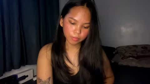 Snapshot of cherrynovax chatting on June 25, 2026, 2:21 pm Bella online show from June 25, 2026, 2:21 pm