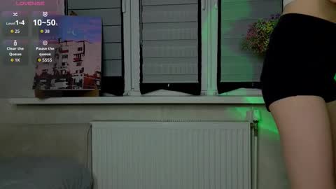 Lysia online show from December 4, 2025, 12:03 pm