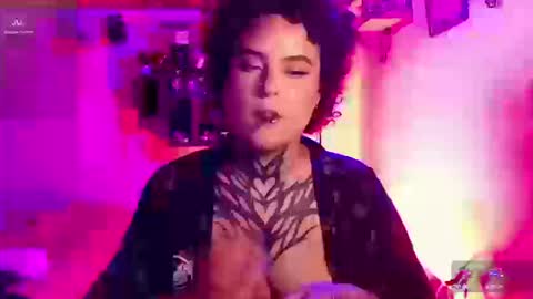 Snapshot of cherrywix chatting on September 15, 2025, 4:29 pm cherrywix online show from September 15, 2025, 4:29 pm