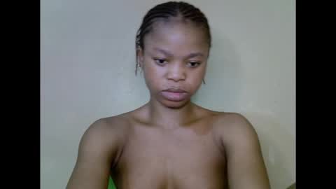 cherryxpussy online show from November 17, 2025, 9:48 am