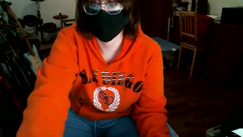 cherubimwillow online show from December 1, 2025, 4:45 pm