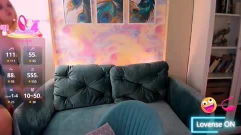 Brianna online show from October 3, 2025, 10:23 am