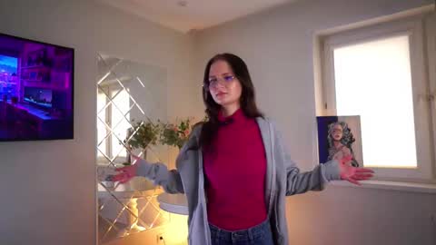 Snapshot of cheryburry chatting on October 14, 2025, 4:46 am Leia online show from October 14, 2025, 4:46 am