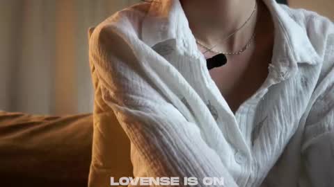 Snapshot of cheryburry chatting on October 31, 2025, 4:02 am Leia online show from October 31, 2025, 4:02 am