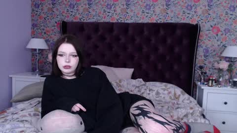 amelia online show from December 18, 2024, 9:36 am