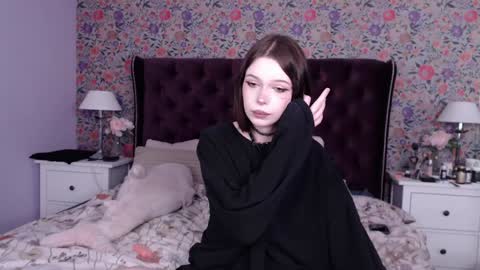 amelia online show from January 10, 2025, 8:51 am