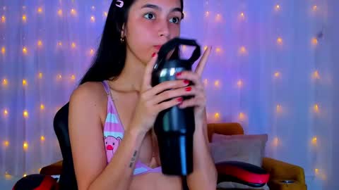 Cheryl online show from March 8, 2025, 8:25 pm