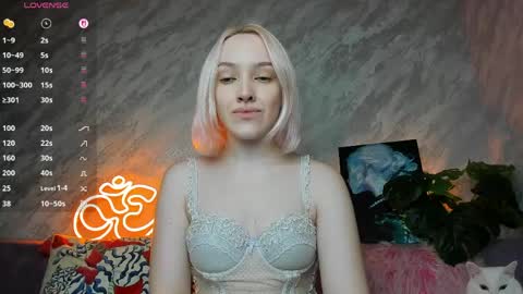 Cheryl online show from April 3, 2026, 9:35 pm