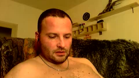 Snapshot of cheryloverboy chatting on January 6, 2026, 1:31 am cheryloverboy online show from January 6, 2026, 1:31 am