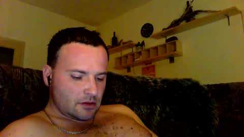 Snapshot of cheryloverboy chatting on February 1, 2026, 12:53 am cheryloverboy online show from February 1, 2026, 12:53 am