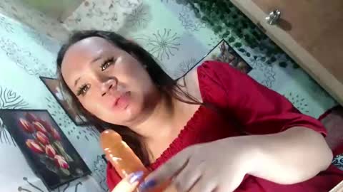 chescahotxxxl online show from December 17, 2024, 3:49 pm