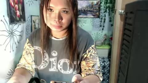 chescahotxxxl online show from January 14, 2025, 4:15 am