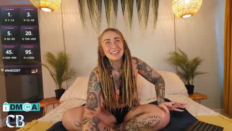 Chevi Blue online show from February 11, 2025, 3:18 pm