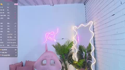 Chiara  online show from March 10, 2025, 7:10 am