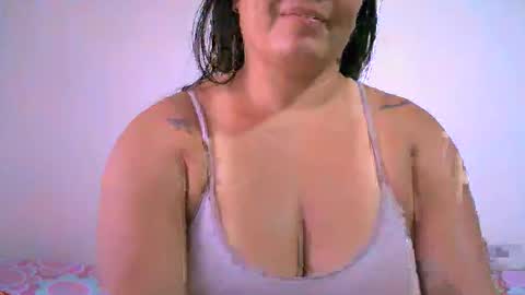 ChiaraFioree online show from April 6, 2026, 9:49 pm