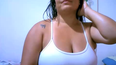 Snapshot of chiarafioree chatting on June 10, 2026, 9:03 pm ChiaraFioree online show from June 10, 2026, 9:03 pm