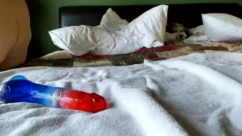 chicagodaddy74 online show from March 11, 2025, 8:53 pm