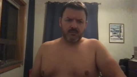 chicagoguy7183 online show from October 8, 2025, 4:10 am