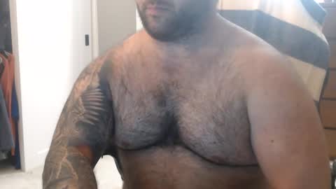 Snapshot of chicagoguy86 chatting on June 25, 2026, 3:28 am Chicagoguy86 aka Benny Cooper online show from June 25, 2026, 3:28 am