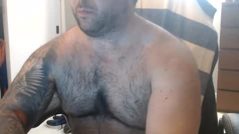Snapshot of chicagoguy86 chatting on July 8, 2026, 3:44 am Chicagoguy86 aka Benny Cooper online show from July 8, 2026, 3:44 am