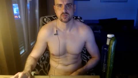 Snapshot of chicocam1983 chatting on May 25, 2026, 4:35 pm chicocam1983 online show from May 25, 2026, 4:35 pm