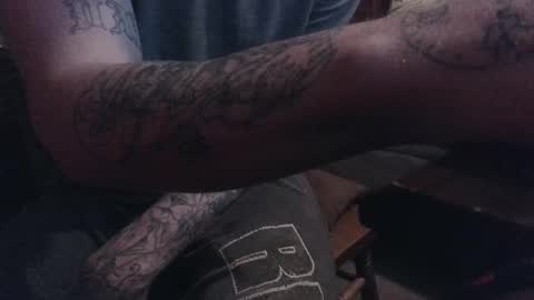 chieflongdong151 online show from March 11, 2025, 10:18 am